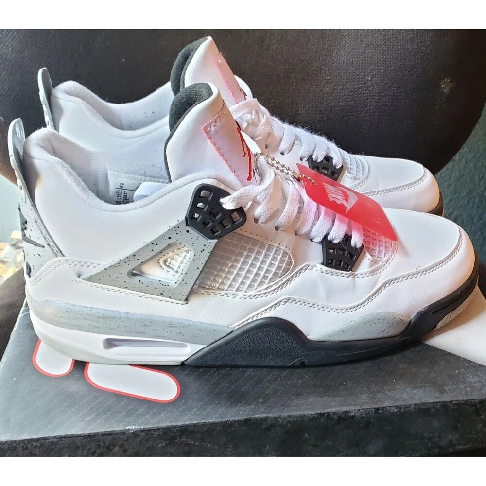Nike Air Jordan 4 Retro White Cement. Size 10